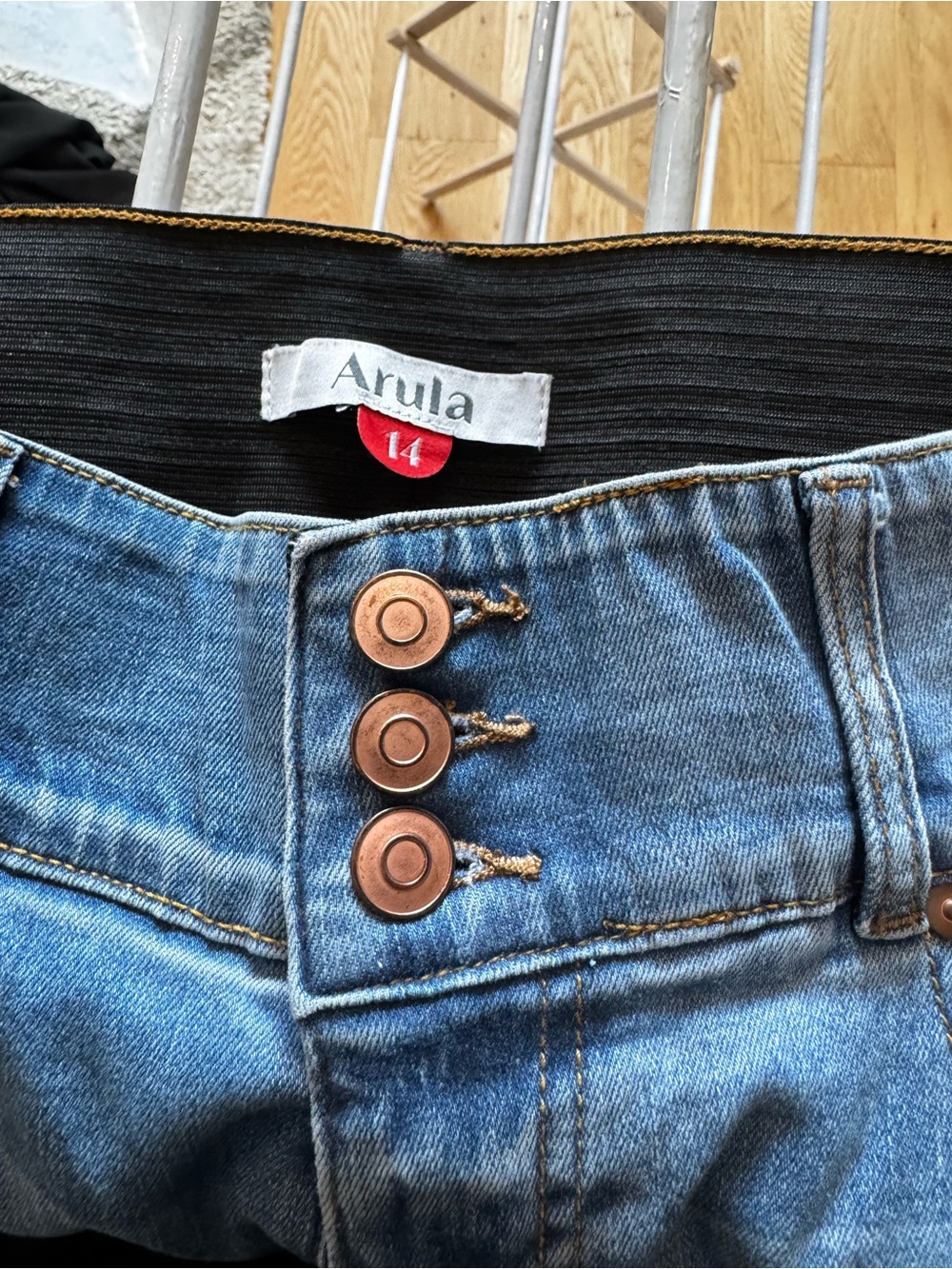 ARULA Light Blue High-Rise Jeans with Copper Buttons